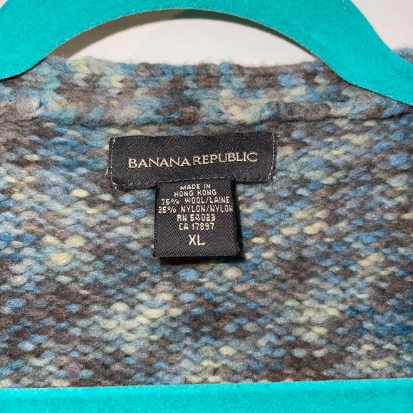Banana Republic Y2K Wrap Wool Sweater - Picture 3 of 3